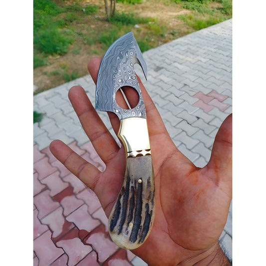 Handmade Damascus Steel Skinner Knife: Deer Antler Handle, Leather Sheath