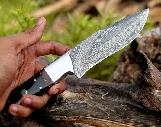 Handmade Damascus Steel Skinner Knife: Deer Antler Handle, Leather Sheath