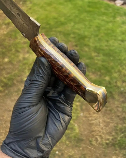 Handmade Damascus Steel Knife: Resin Wood Handle, Leather Sheath