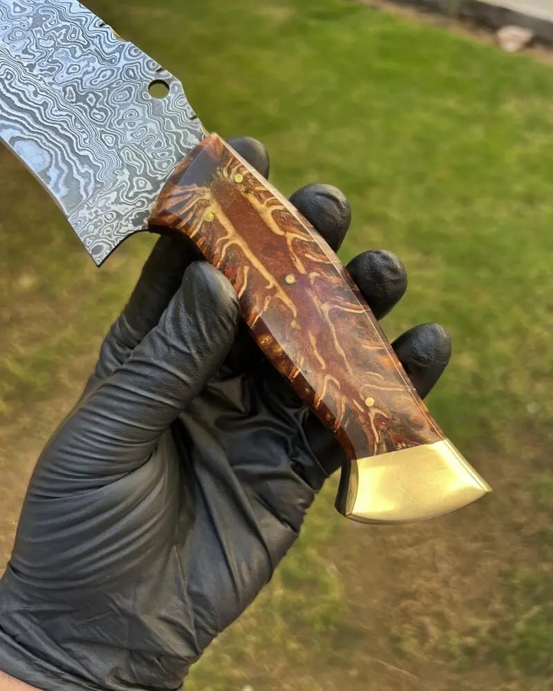 Handmade Damascus Steel Knife: Resin Wood Handle, Leather Sheath