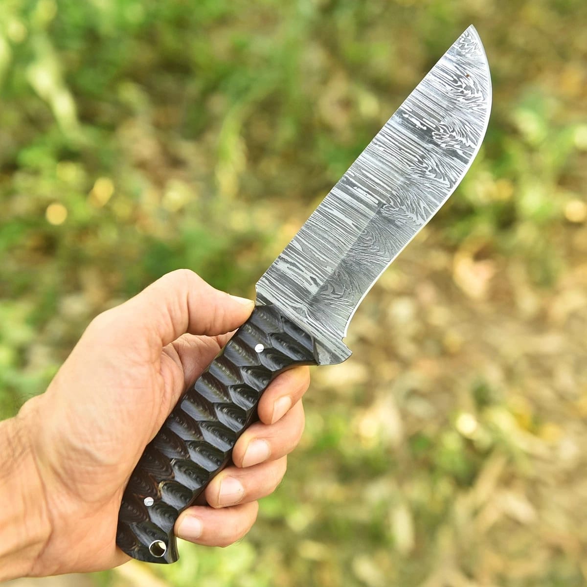 Handmade Damascus Steel EDC Knife with Textured Black G10 Handle