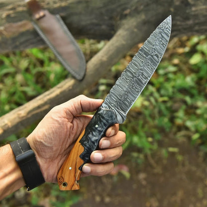 Handmade Damascus Steel Knife with Black Resin Wood Handle