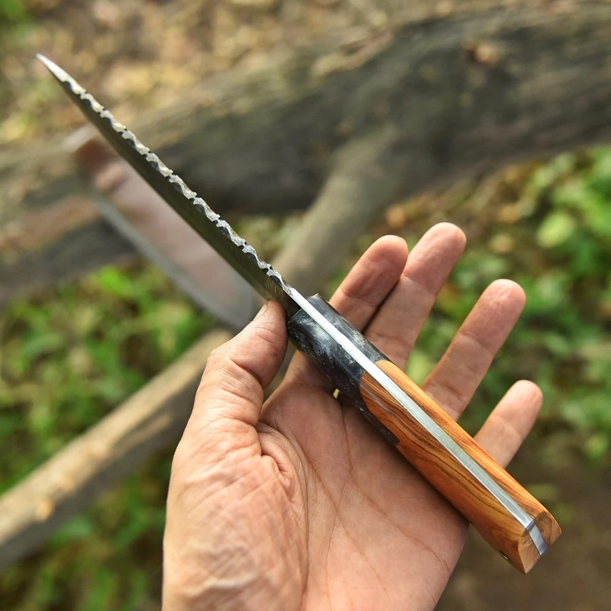 Handmade Damascus Steel Knife with Black Resin Wood Handle